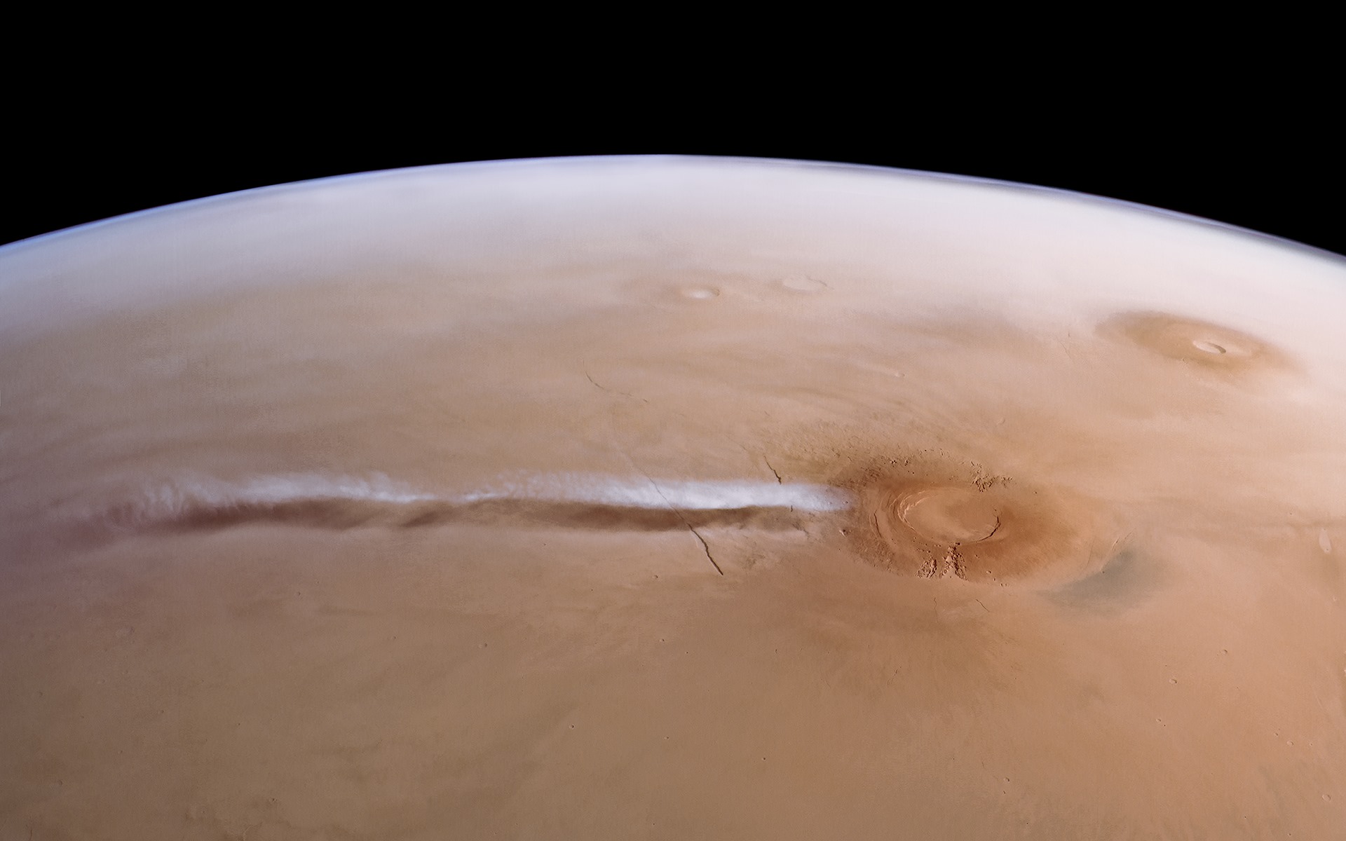 Bolygós rövidhírek: újra felhőcsík a Marson